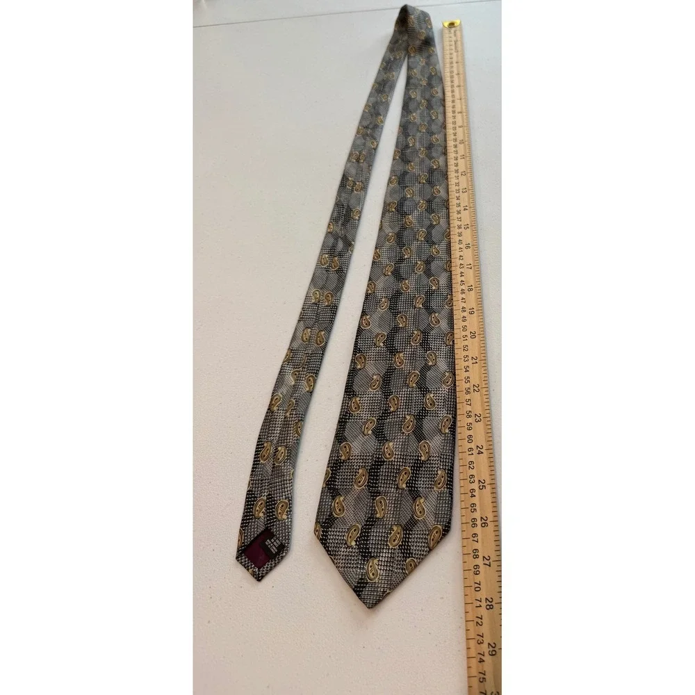 Guy Laroche Diffusion Mens Silk Tie Grey Black Paisley Geometric Made in Canada